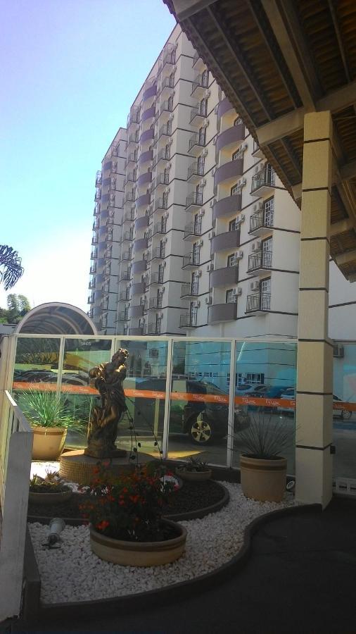 Diroma Exclusive - Piscinas Termais 24 Horas, Sauna, Copa Da Mamae, Limpeza Diaria, Estacionamento Gratis! カルダス・ノバス エクステリア 写真
